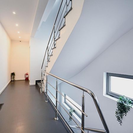 Urban Elegance - Stylish Central Accommodation Bucharest Exterior photo